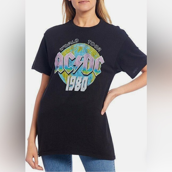 Junk Food Clothing Tops - Junk Food NWT AC/DC 1980’s World Tour Graphic Tee in Small